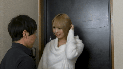 หนังเอวีไม่เซ็นเซอร์ 1P-081822-001 สาวผมทองร้อนแรง Rina Kashino